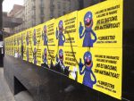 Cientos-de-carteles-racistas-inundan-las-calles-de-Madrid