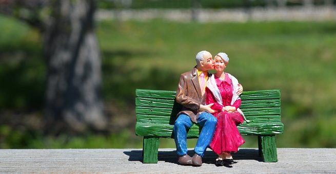 old-couple-2313286__340