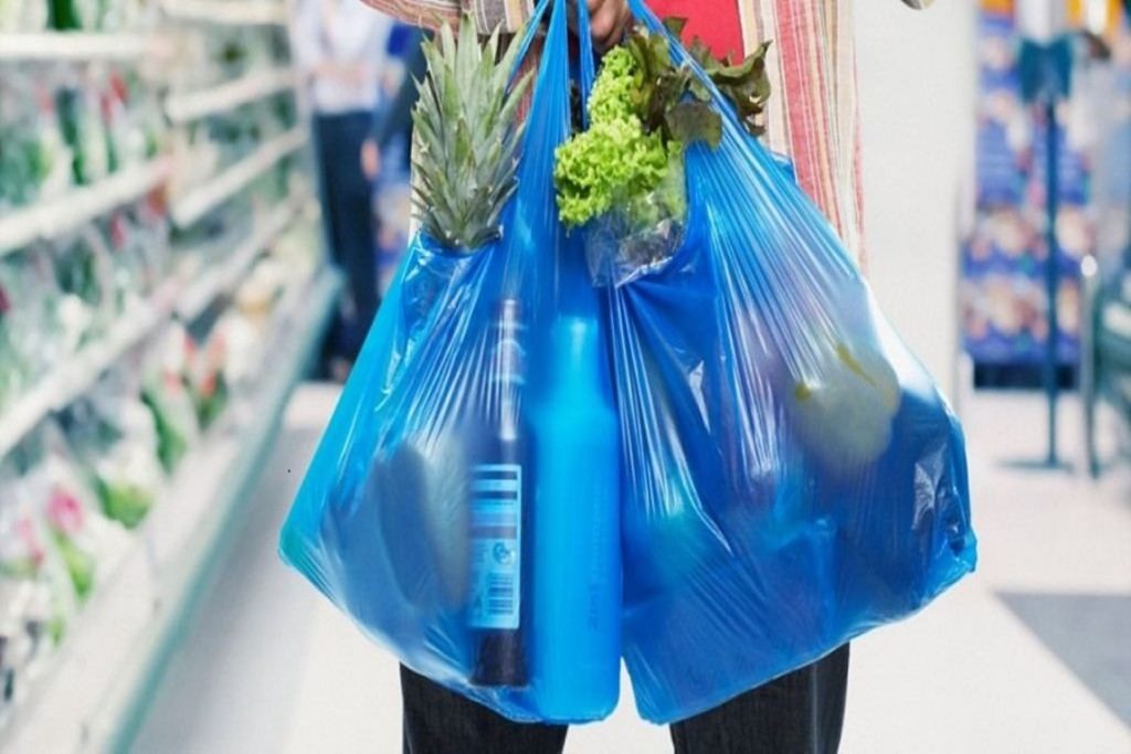 Colombia ha colocado un impuesto a las bolsas plástica desechables para reducir su consumo. Foto: Agencia Andina.