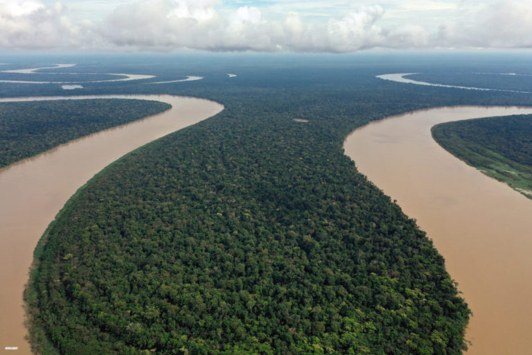 La Amazonía se beneficia con la nube de polvo que llega desde África. Foto de Rhett A. Butler para Mongabay.