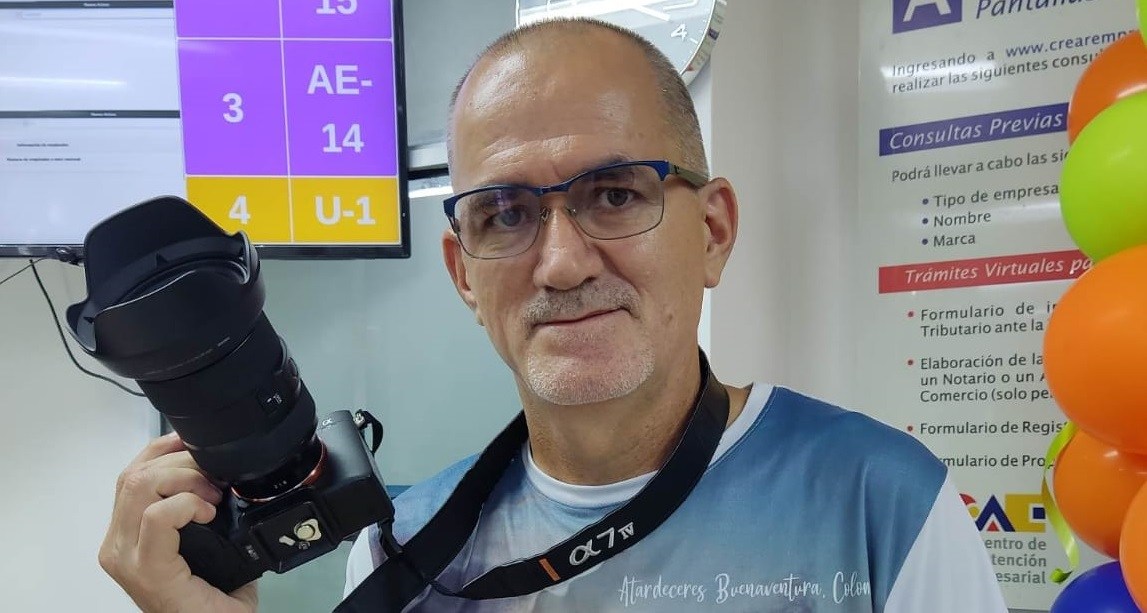 “Amigo, una foto”. Augusto Gallo, fotógrafo y comunicador de Buenaventura