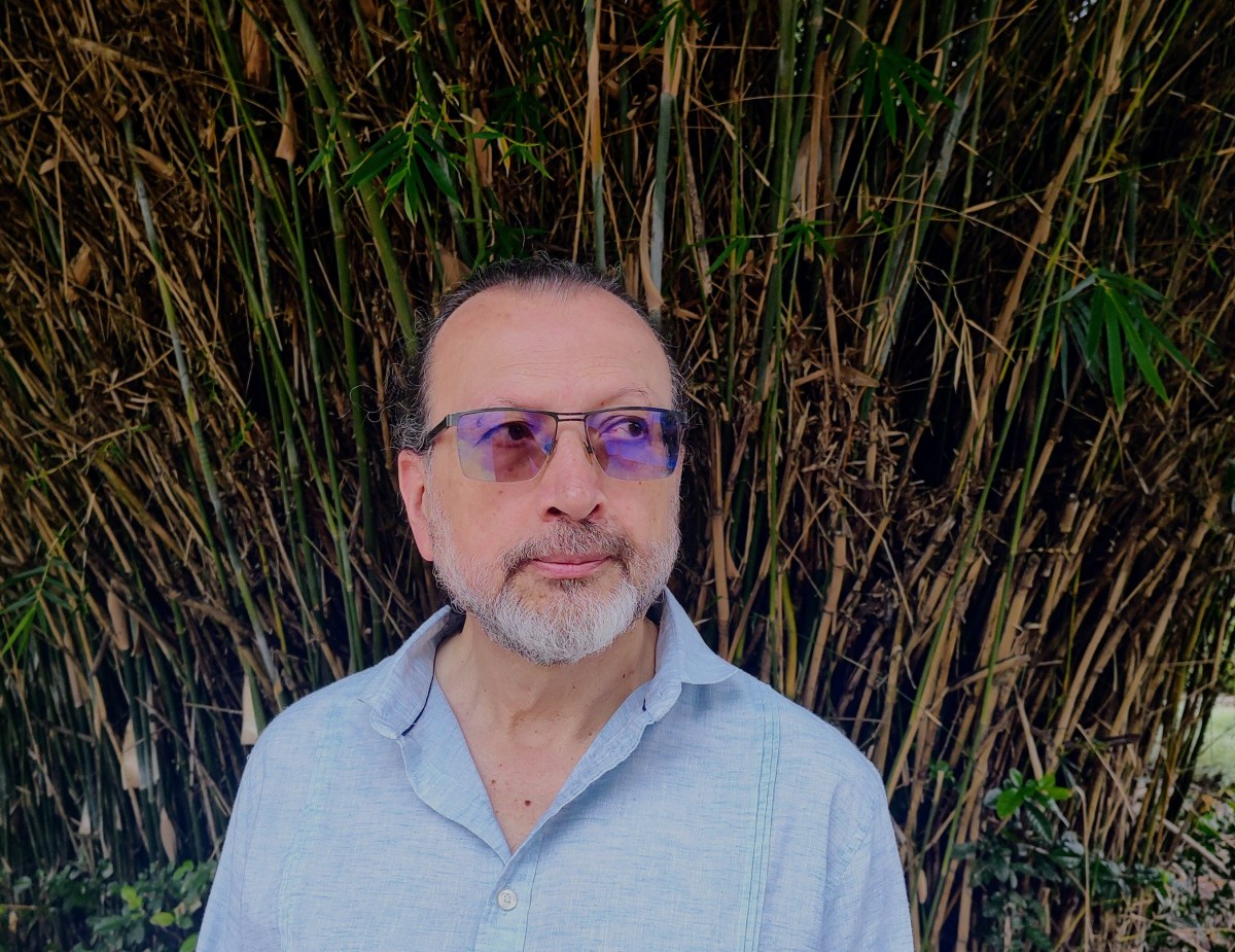 “Yo no creo que sea el Estado el que vaya a cambiar a la sociedad” William Ospina