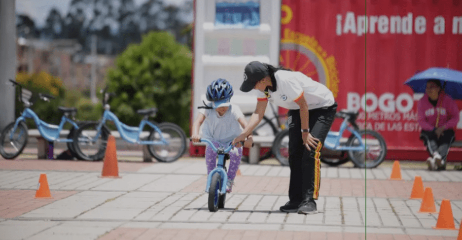¿Quieres aprender a montar bicicleta? Bogotá tiene una ‘escuela de la bici’