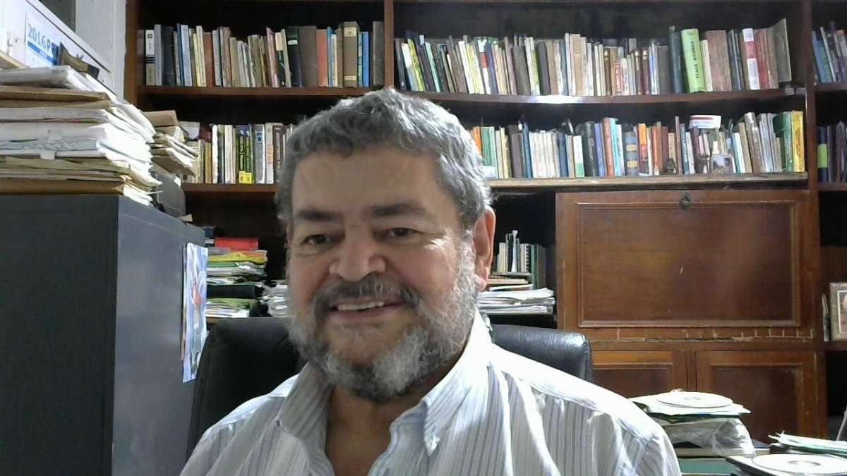 Ateismo y revolución: la novela como memoria y recuperación