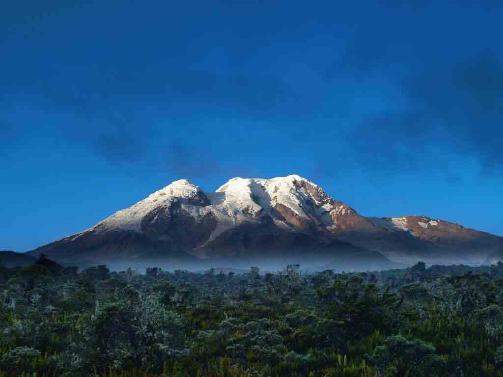 #ExpediciónVirtual: un recorrido por un parque de volcanes y glaciares en Ecuador