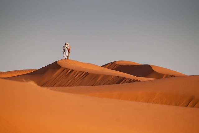 Caminar los desiertos