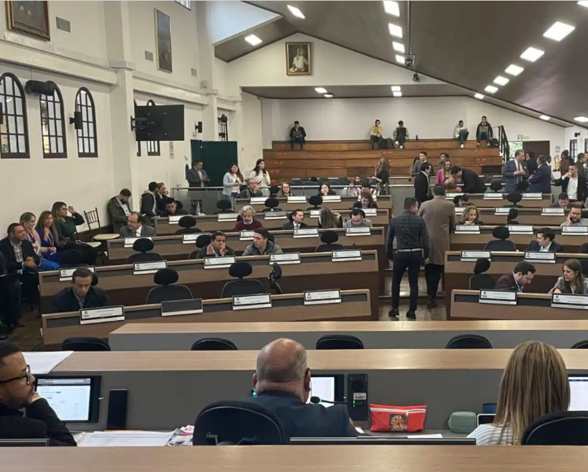 Concejal Juan Baena, ¿Al interior del Concejo de Bogotá persiguen a los periodistas?