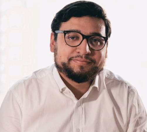 Producir la guerra, acumular la tierra en Colombia