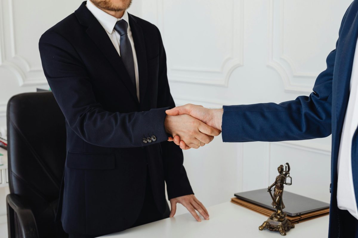 Sanciones Penales a Empresas en Colombia | Justicia Corporativa