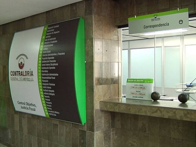 Prenden las alertas por posible injerencia del gobernador de Antioquia en la elección del contralor departamental