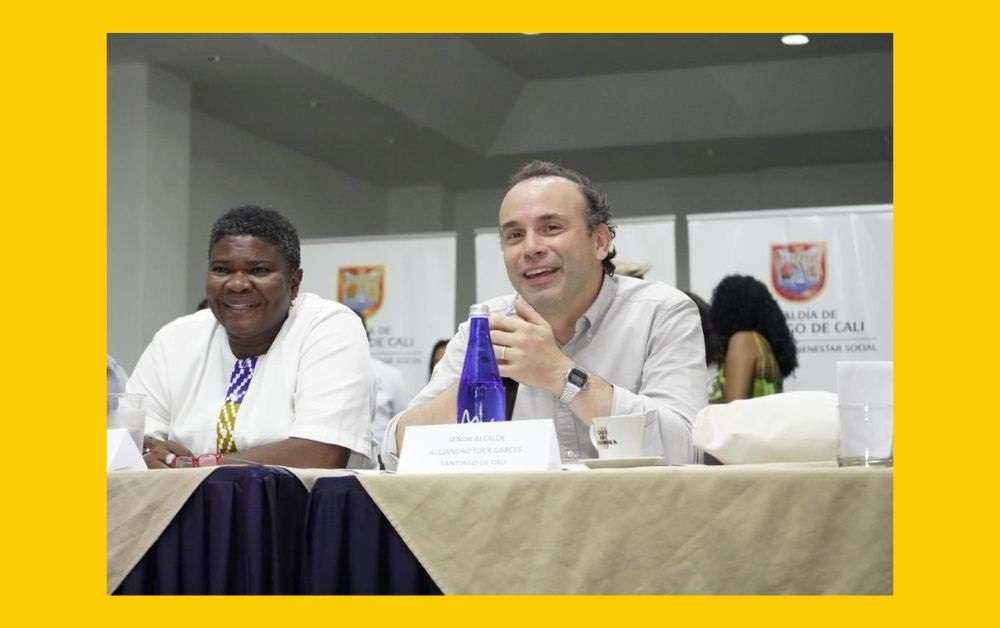 Johana @mellacaicedo, secretaria de @BienestarSociaI de Cali, lidera CaliAfro con alcalde @alejoeder