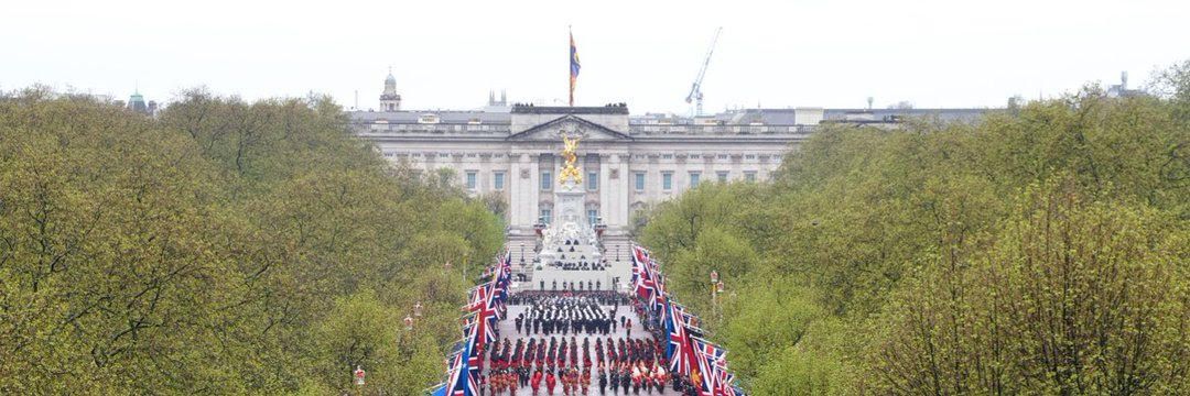 La que siga creyendo en príncipes azules es una tonta