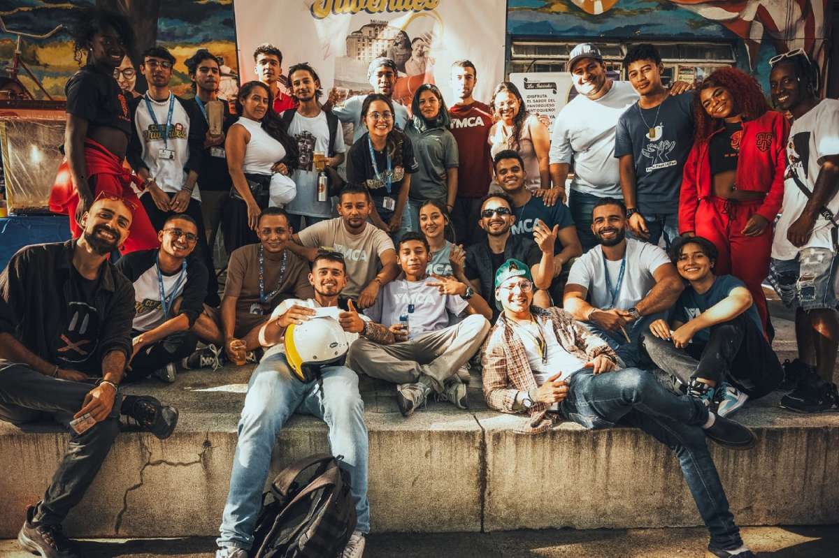 Juventud, desigualdad y futuro en la nueva Medellín