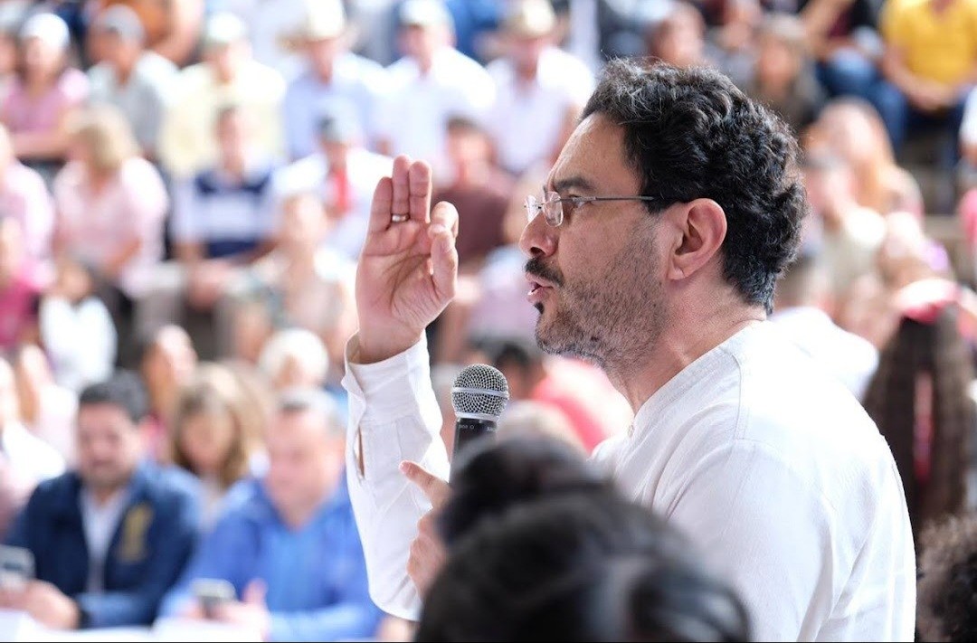 Los cinco errores de la campaña de Iván Cepeda