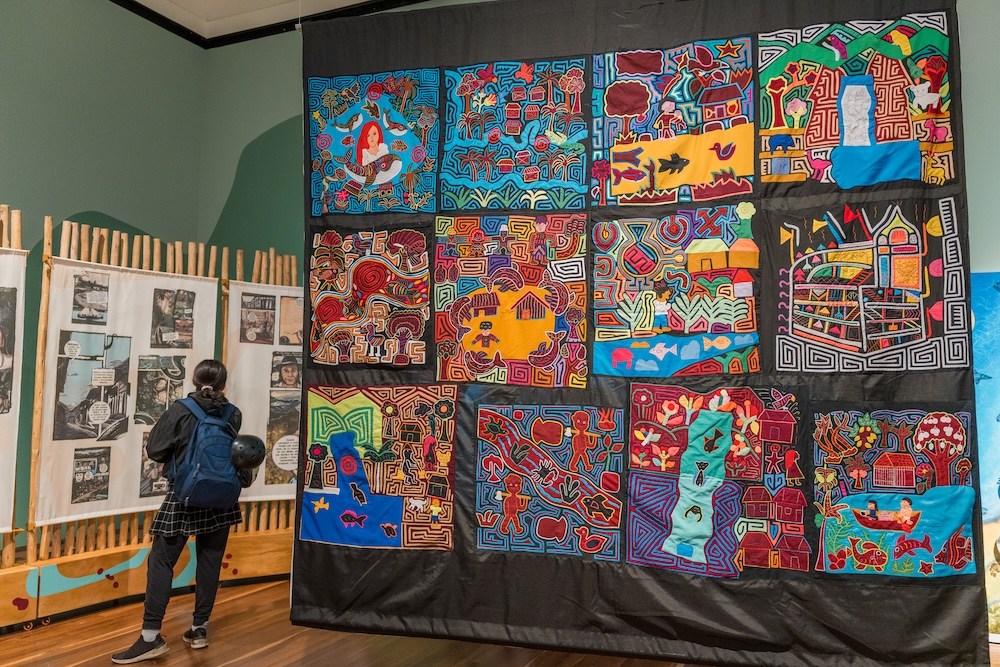 La tenacidad del agua: comunidades indígenas, campesinas y afrodescendientes del Darién llevan sus vidas acuáticas al Museo Nacional de Colombia